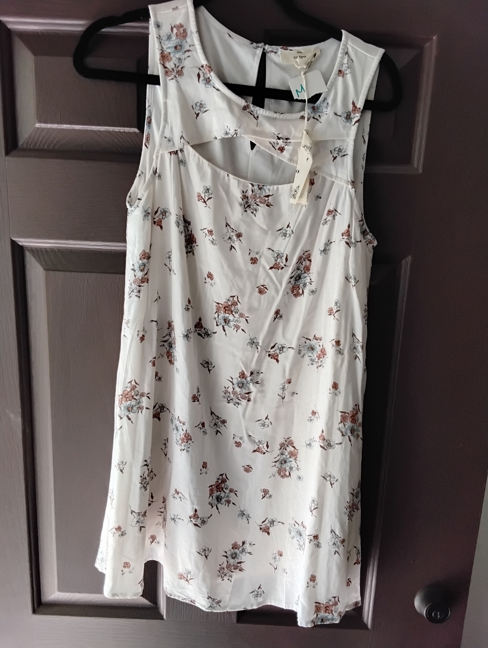 Entro Cream Floral Cutout Sleeveless Dress Nwt Medium